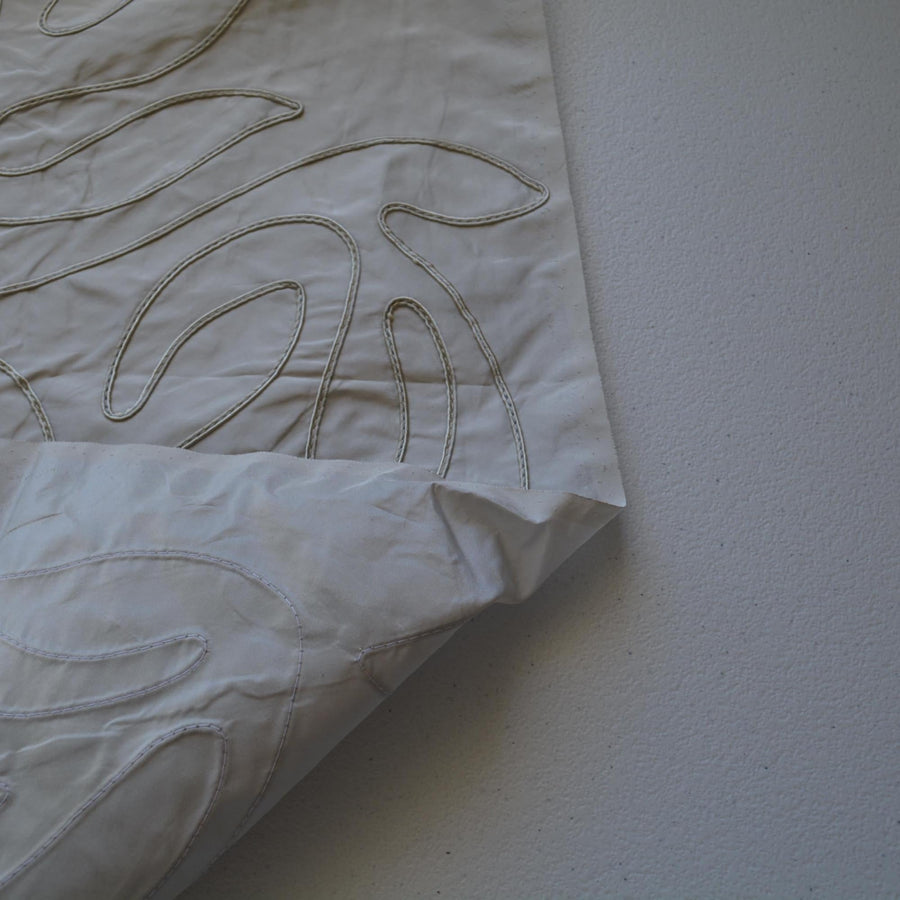Silk Taffeta Fabric | Light gray | Luxury Designer Textile |By the Yard
