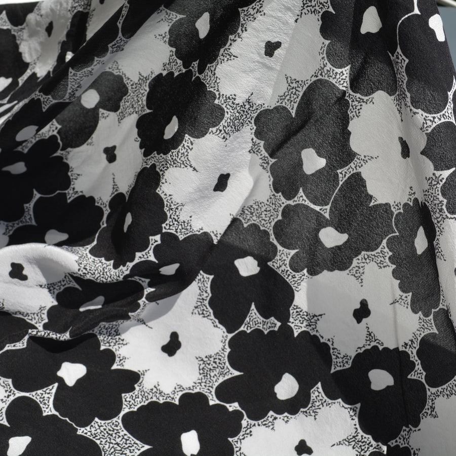 Pure Silk Pebble Crepe Fabric | Black & White Floral Lightweight Designer Deadstock | Dresses, Blouses, Skirts | By the Yard