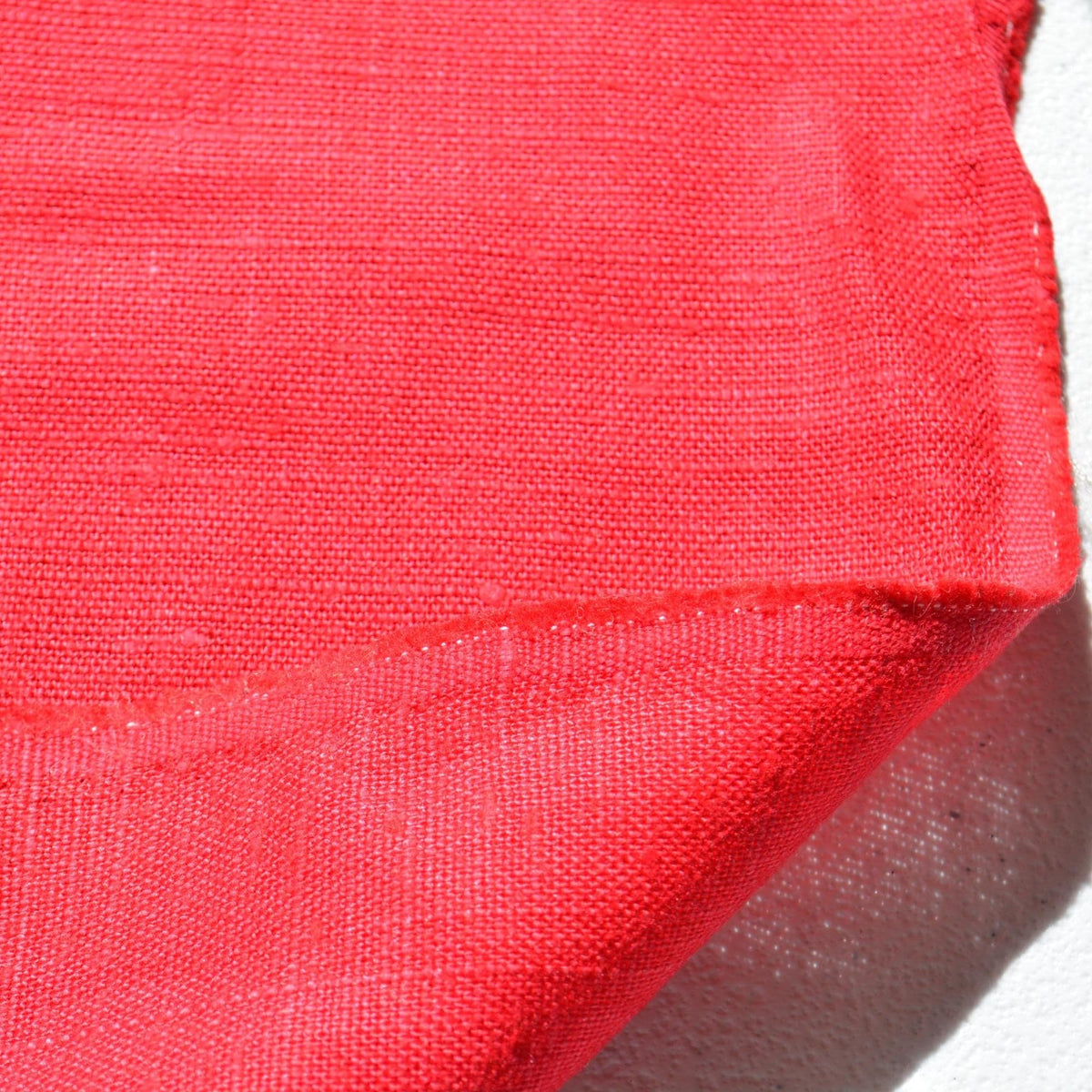 100% Linen Fabric Thick weave Red thick weave Midweight to heavyweight 44" Wide Dressmaking Tailoring | By the Yard