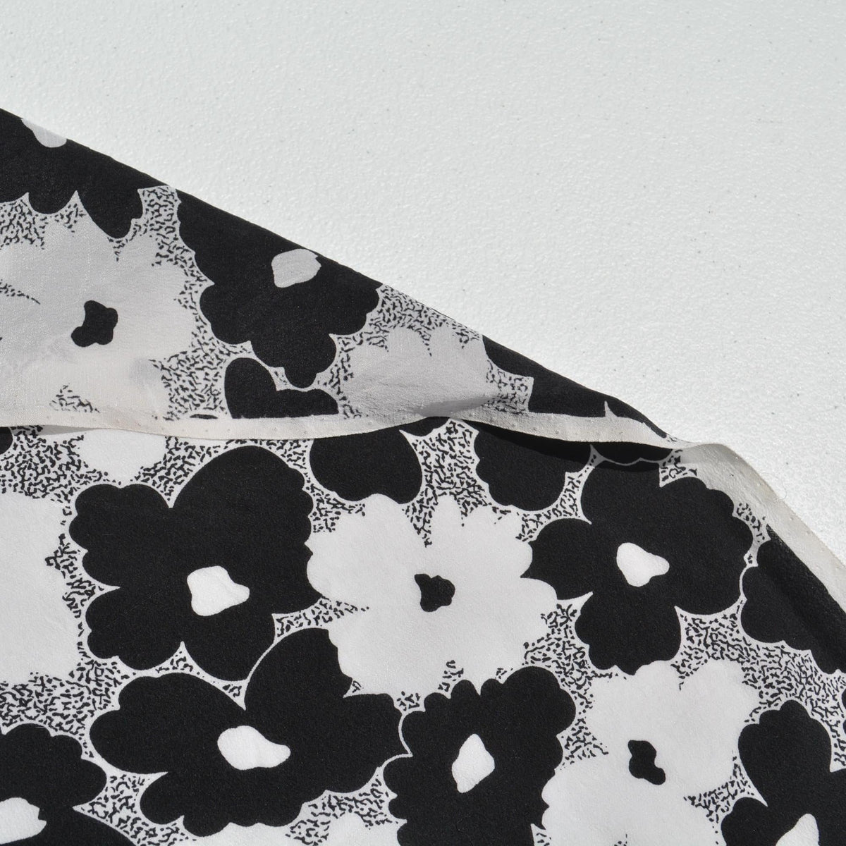Pure Silk Pebble Crepe Fabric | Black & White Floral Lightweight Designer Deadstock | Dresses, Blouses, Skirts | By the 