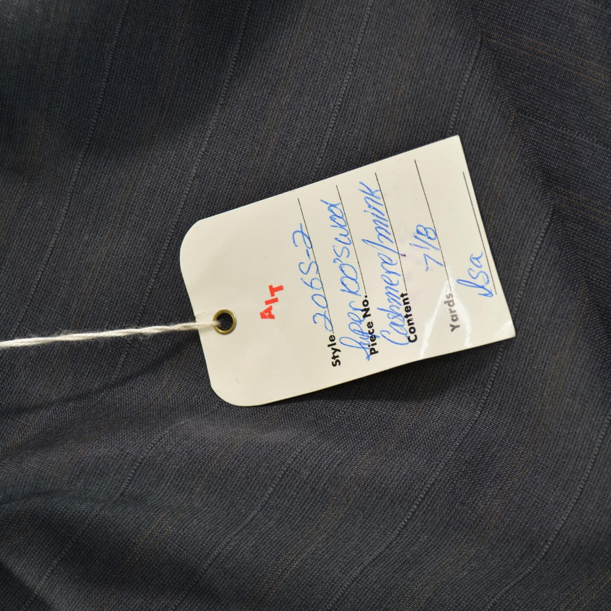 Luxury Wool Blend | Luxury Coating/Suiting | Navy | Made in England |By the Yard