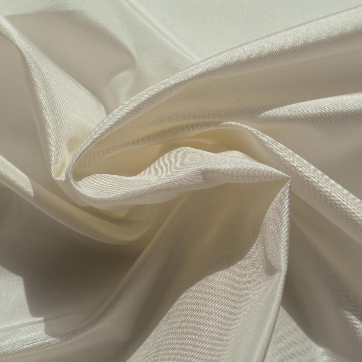 Silk Taffeta Fabric White Lightweight Crisp 47.5 Inch Wide | By the Yard