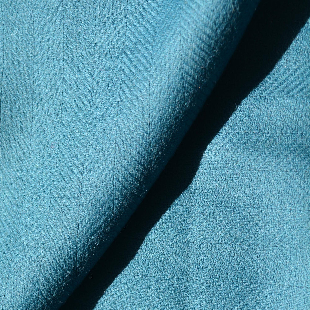 Blue herringbone | 100% wool | Wool Suiting (Herringbone) | Designer Deadstock |By the Yard