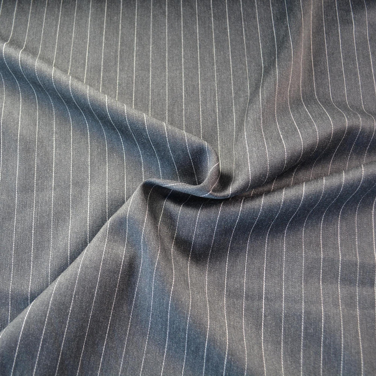European Pure Wool | Wool Suiting | Gray |By the Yard