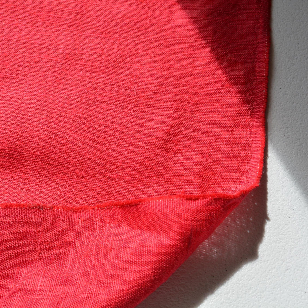 100% Linen Fabric Thick weave Red thick weave Midweight to heavyweight 44" Wide Dressmaking Tailoring | By the Yard