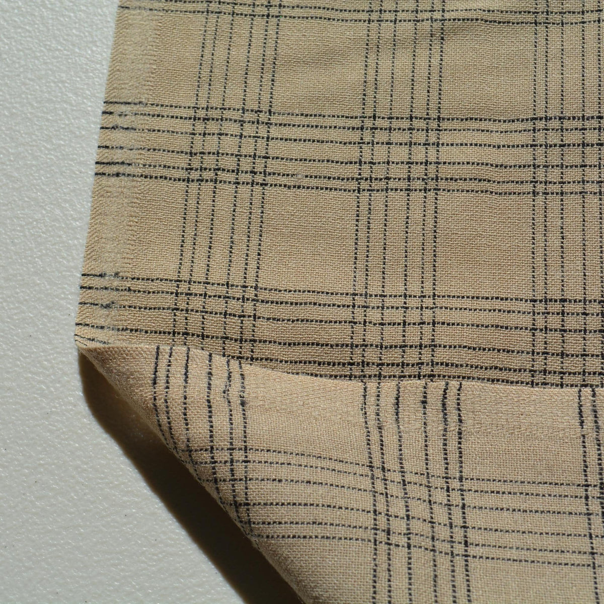 Beige and black plaid | 100% wool | Wool Suiting (Plaid) | Designer Deadstock |By the Yard