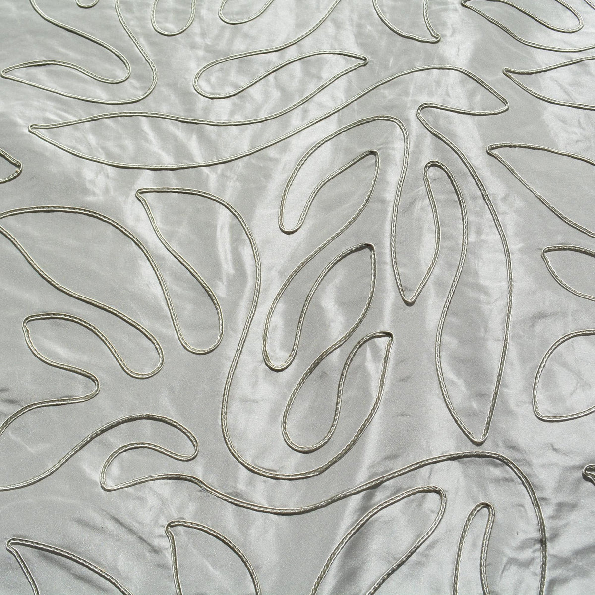 Silk Taffeta Fabric | Light gray | Luxury Designer Textile |By the Yard