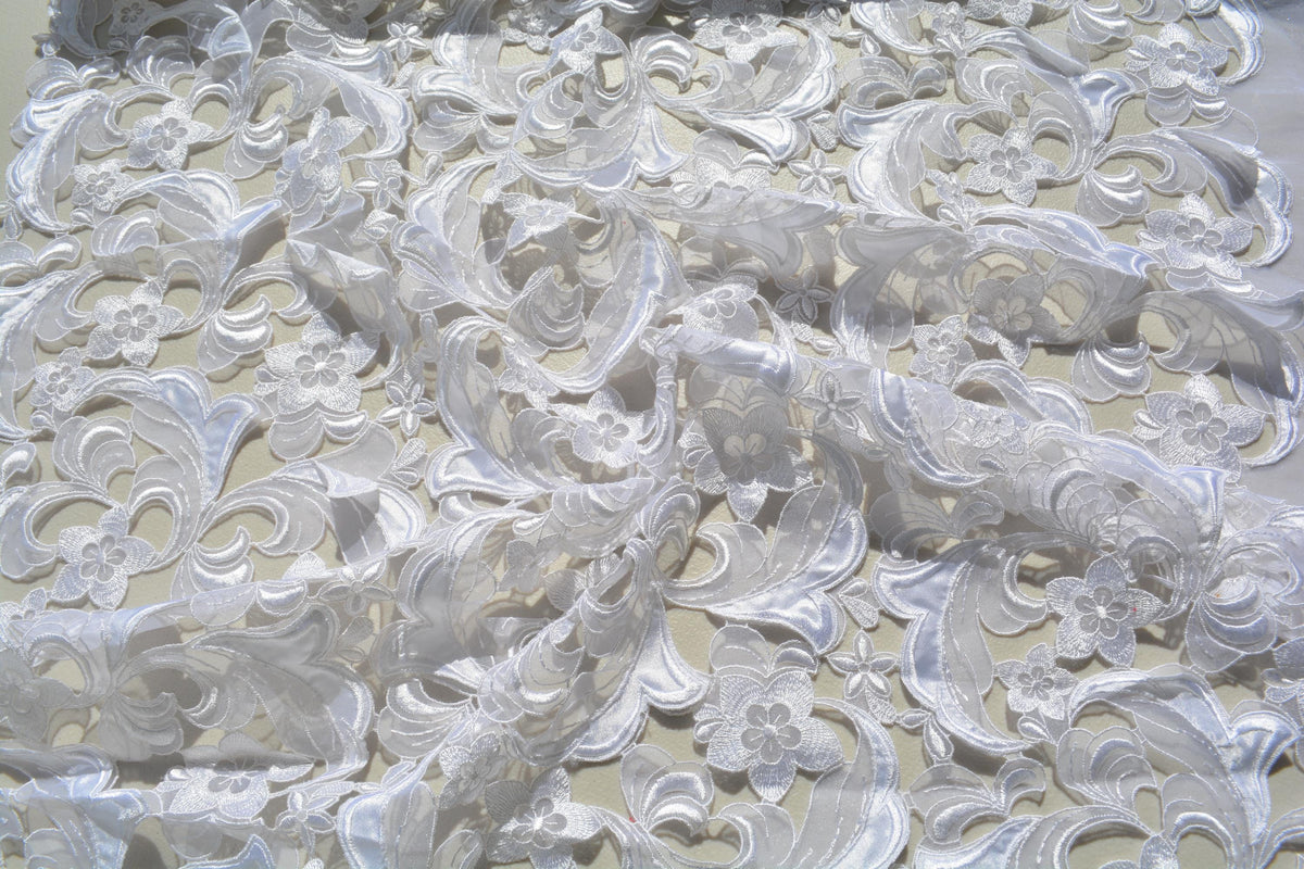 White | 100% polyester | Cutout Lace | Designer Deadstock | By the Yard