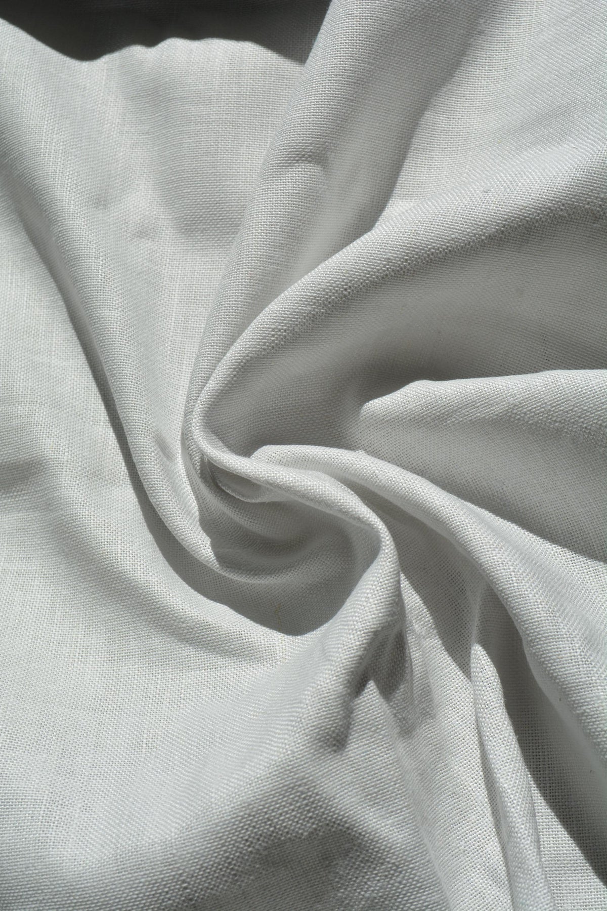 Light gray | 100% linen | Linen | Designer | Designer Deadstock | *By the 1/2 Yard*